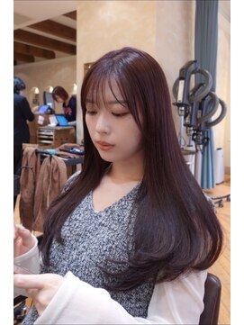 ビュートリアム265(BEAUTRIUM 265) 艶髪ロングヘア ピンクブラウン 暖色カラー 髪質改善 銀座