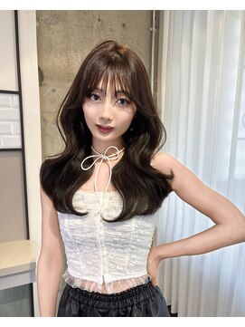 リリー(Lilley) 巻けるレイヤーカット☆透明感カラー