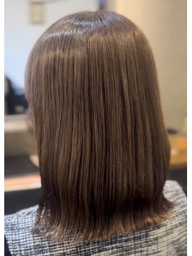 トータル ビューティー プレンティー(total beauty Plenty) 寒色ベージュ