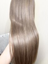 ネイトル(naitre) ホワイトミルクティーベージュ