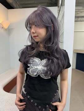 クリム(qulim) ラベンダーグレージュ/レイヤーカット