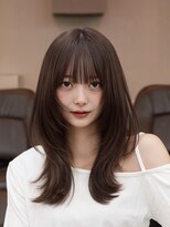 オーラ オモテサンドウ(Aura omotesando)&nbsp;レイヤーたっぷりのくびれミディアム　谷澤由和