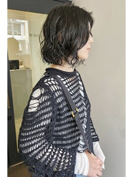 ウック(wooc) レイヤーボブ　スパイラルパーマ