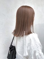 マスカリ(muscali)&nbsp;Ryo ニュアンスカラーグレージュツヤ髪スタイルULTOWA髪質改善