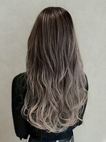 シェリール(CHERiR)&nbsp;艶カラーベージュカラーグラデーションカラーハイトーンヘア