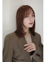 ノイ(noi)&nbsp;顔周りレイヤーカットくびれヘアミルクティーベージュカラー韓国
