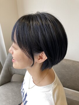 ディディ(didi) 小顔見える 丸みショート ブルーブラック