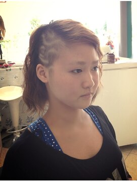 ビューティータウン(Beauty Town) 女子ボブラインスタイル