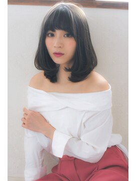 エルフォ(elfo) 【elfo】透明感と柔らかさのあるツヤツヤ内巻きセミディ