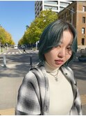 センターパートパーマくすみグリーングレーアッシュ系maaya