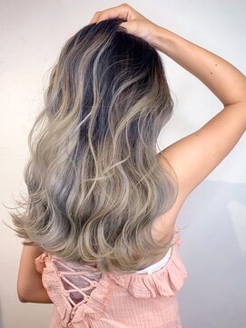 ヴィム ヘアー 宜野湾店(VIM hair) 小顔大人可愛い外ハネシルキーベージュミディ20代30代40代