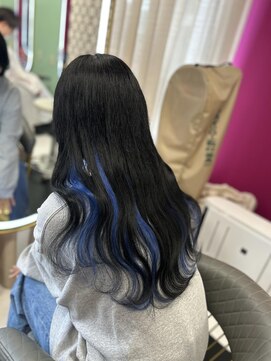 ルフレ 新宿本店1st(Reflet) プルエクステブルーと黒