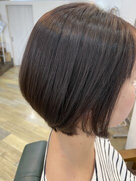 ビィーワンイースト(Be 1 EAST) ショートボブ