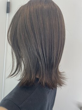 ヘアールーム(Hair Room) モノトーン×アッシュ