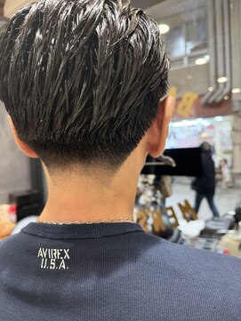 テーパーフェード　〈高円寺〉〈バーバー〉〈メンズ〉