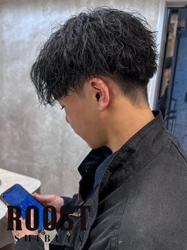 ルースト 渋谷店(ROOST) MEN’S/サーフカール/刈り上げセンターパート/髪質改善/渋谷