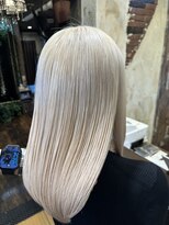 ヘアー クリエイト カルバリ(HAIR CREATE Calbari)&nbsp;ダメージレス◎ホワイトブロンド