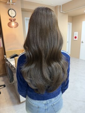 ムード(mood) ダークグレージュ/モカブラウン/ミディアムレイヤー/イルミナ