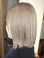ブロック ジャポン(bloc japon)&nbsp;アッシュベージュボブスタイルグレージュ段カットモード