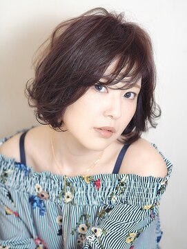 グロッシー(GLOSSY) ツヤ感ヴィオレットボブ