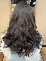 ポレポレ(Pole-Pole)&nbsp;マットグレージュにちょいアッシュで透明感アップ