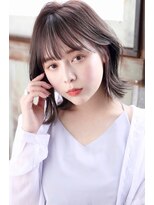 グランアージュ 池袋東口店(grandage)&nbsp;耳掛けスモーキーグレージュイヤリングカラーくびれボブ池袋