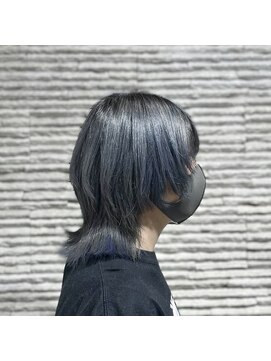 ビス リアン 川口店(Vis lien) ウルフカット/ミディアムウルフ/ブルーアッシュ/グレーアッシュ