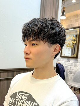 ミリオンバックス 上野(Million Bucks) ツーブロ/スパイラル<理容室>/京成上野/御徒町/上野]