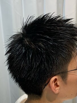 クローバー(CLOVER) 心斎橋　小林広明　ショート　ベリーショート
