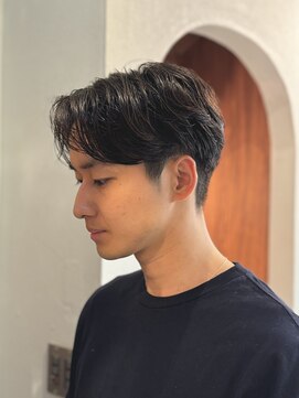 ワンダーヘアーグルーミング(WANDER Hair grooming) ナチュラル毛流れセンターパート