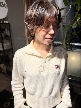 ツイギー 宮西店(TWiGGY) ショートヘア×ニュアンスパーマ