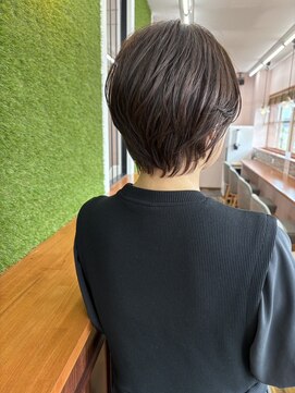 ライフビィ リフト(Lifebe Lift) 大人可愛いくびれショート