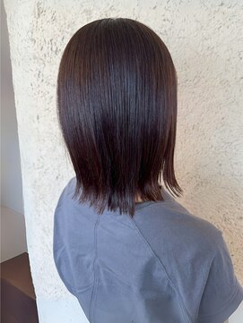 プリモ ココ 鍋島店(Primo coco.) ミディアムレイヤー ブラウンベージュ 外ハネ 30代 髪質改善