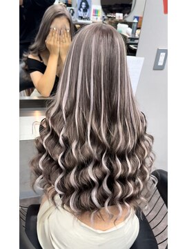 エミーバイモアムー(Emmie byMoremuu) 【RYUKI】ミルクティーグレージュ