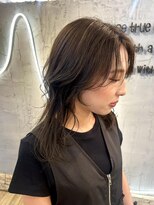 ヴィサージュプラス(VISAGE plus)&nbsp;抜け感たっぷり大人ミディアムレイヤー