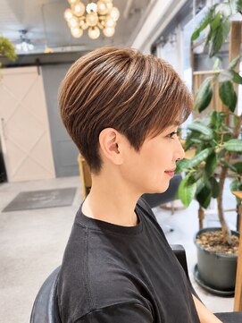 テオ(Teo) ハンサムショート