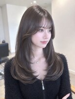 エヌアイ オモテサンドウ(ni omotesando)&nbsp;可愛くまとまる＊トレンドレイヤーカット/ラベンダーグレージュ