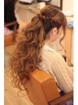 レアリス ヘアーデザイン(REALIS hair design) ポニーテールでロープ編み