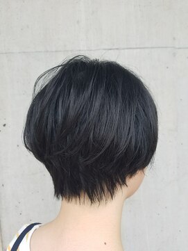 アッシュ 緑園都市店(Ash) すっきりマッシュショート