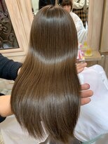 アンベリール 大名(Embellir) ブリーチ縮毛矯正　ケアブリーチ　ミルクティーカラー