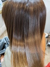 【自然な仕上がり★ストレート】最高級の薬剤＋知識と経験が決め手。ダメージレスでストレートヘアに♪