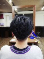 プラス(PLUS)&nbsp;かき上げサイドグラデーション　メンズカット