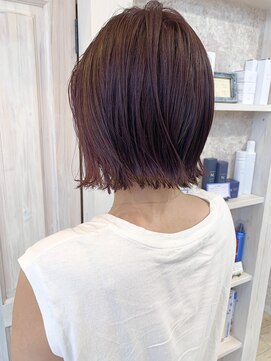 キャアリー(Caary) 福山市美容室Caary ベリーピンクのプツッとミニボブ☆