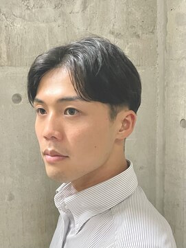 ヨシザワインク ハコザキ 水天宮前 日本橋人形町(YOSHIZAWA Inc.HAKOZAKI) 爽やか/マッシュ/センターパート/スーツ/ビジネスショート