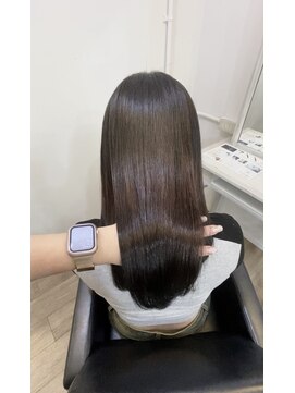 イオエ(ioe) 黒髪/ボブルフ/ネビージュ/小顔/ワンレン/髪質改善/グレージュ