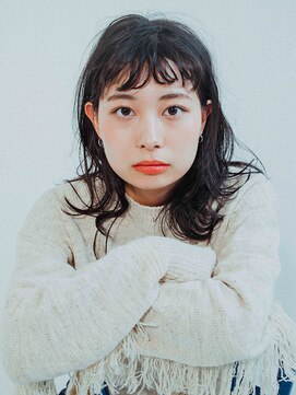 スタリー(Starry) 透明感のあるダークグレージュ20代/30代/40代/ハレマチ通り