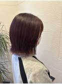 レッドブラウン×外はねボブ