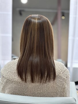 ランプシー(Lampsi) ふんわり柔らかストレート【髪質改善ストレート】