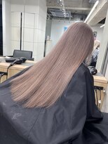 ペレ 渋谷(PELE)&nbsp;イメチェン/ホワイトブロンド/外ハネボブ/美髪/渋谷