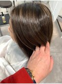 シルキーストレート×スモーキーグレージュハイライト